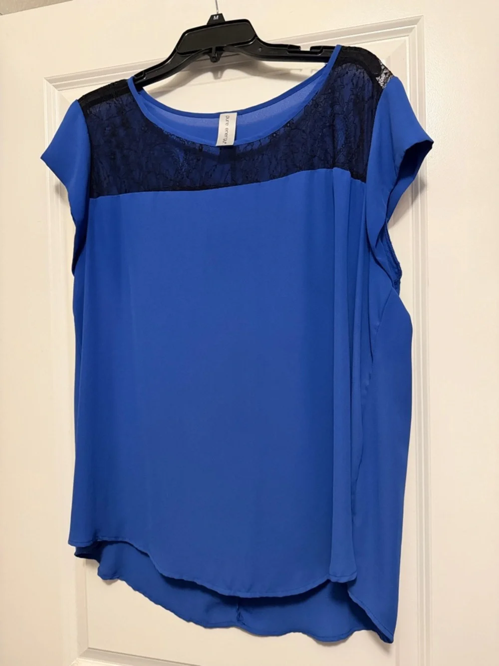 Lot of 5 super cute 2X tops!  No size tags. - Picture 5 of 15